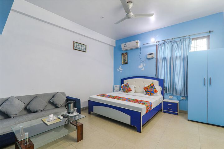 Fabexpress Jmd Inn