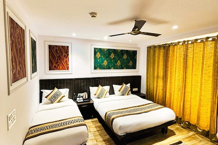 Room 18 of 27