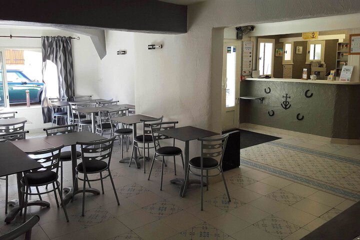 Dining Photos