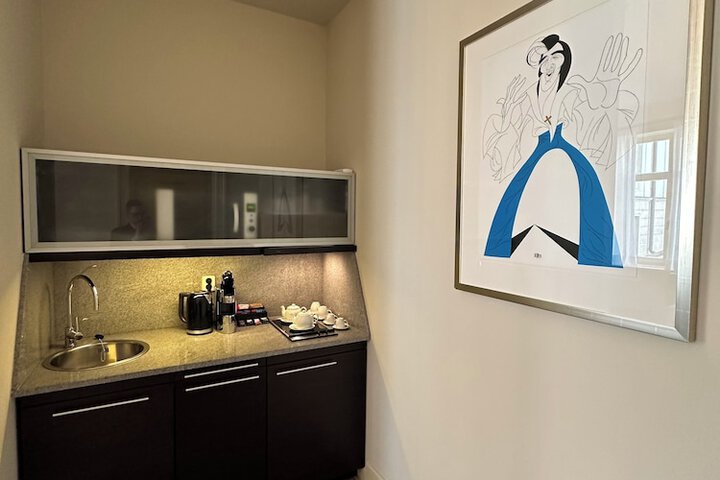 Private kitchenette