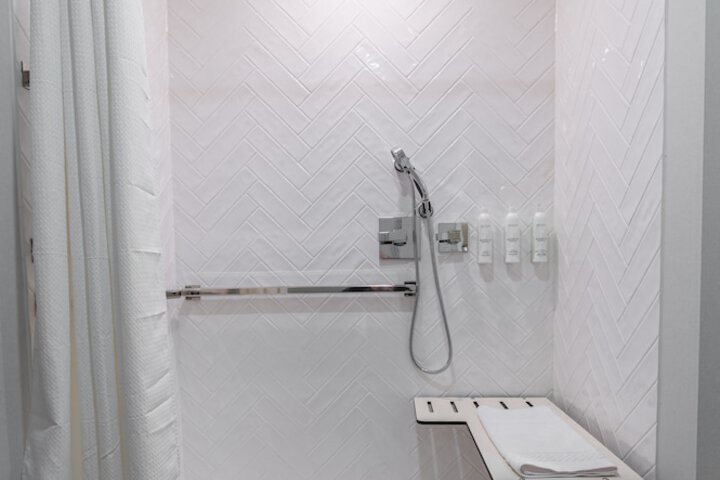 Room 26 of 51