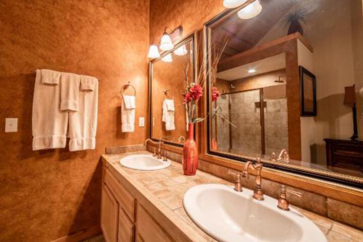 Cabin at Grand Mountain in Branson, MO