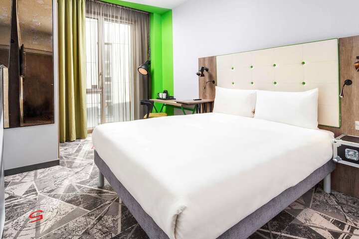 Room 20 of 68