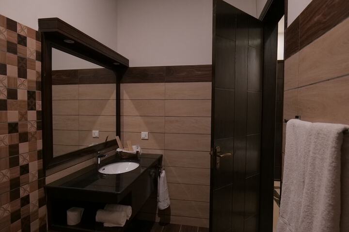 Room 26 of 41