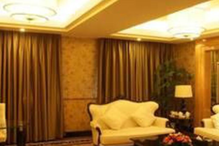 Room 41 of 73