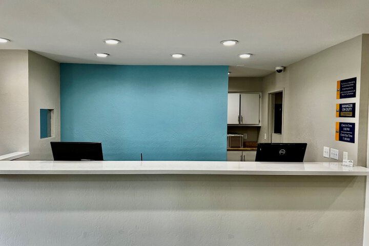 Hotel Interior 6 of 77