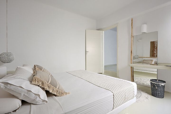 Room 20 of 254