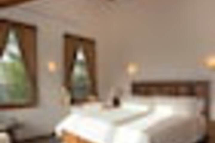 Room 17 of 117