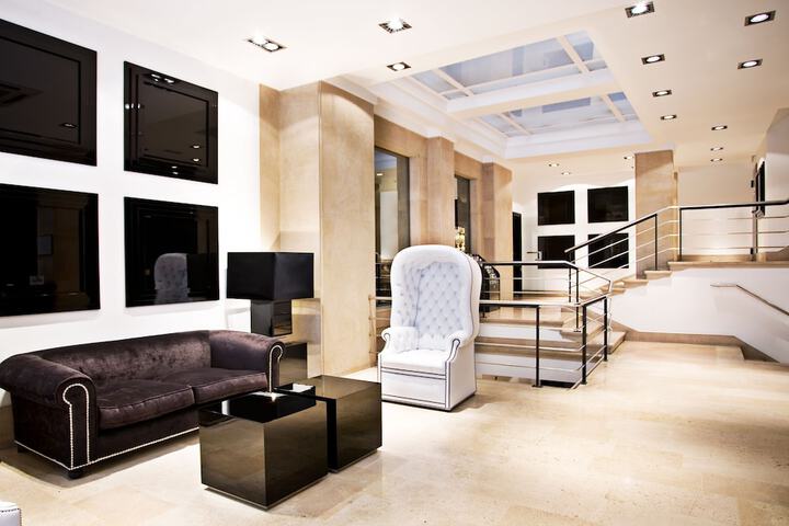 Lobby Entry