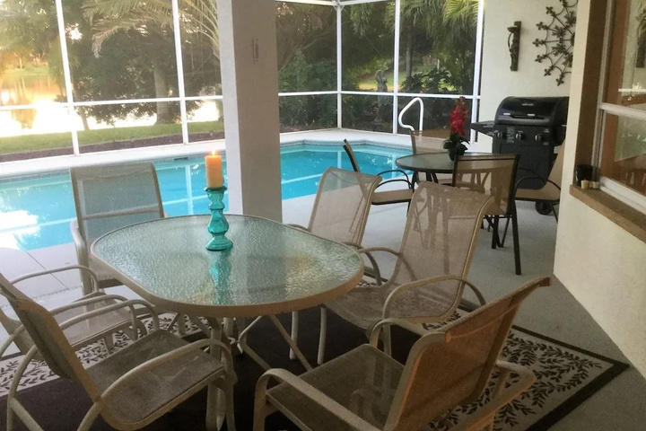Pool 12 of 19
