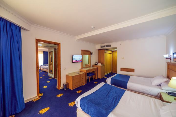 Room 43 of 109