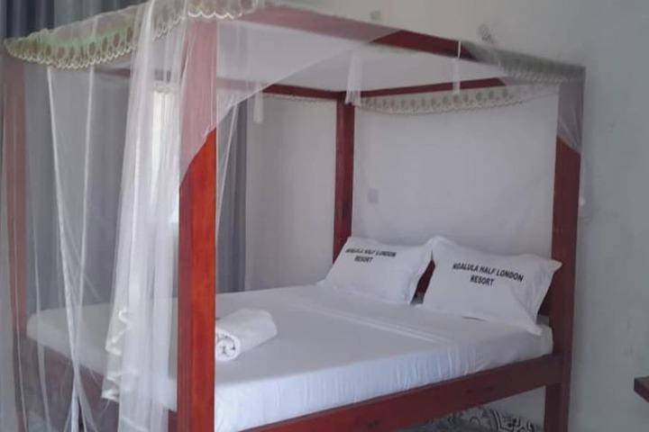 Room 5 of 37