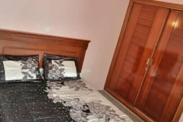 Room 16 of 43
