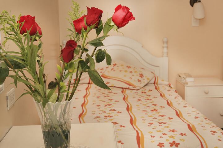 Room 17 of 49