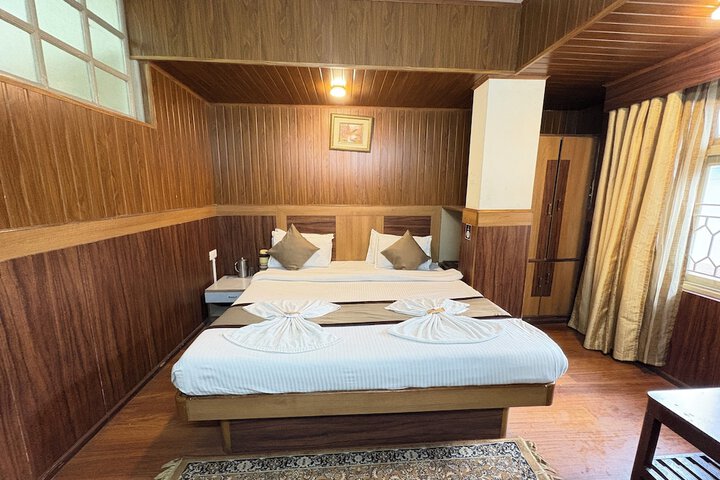 Room 10 of 40