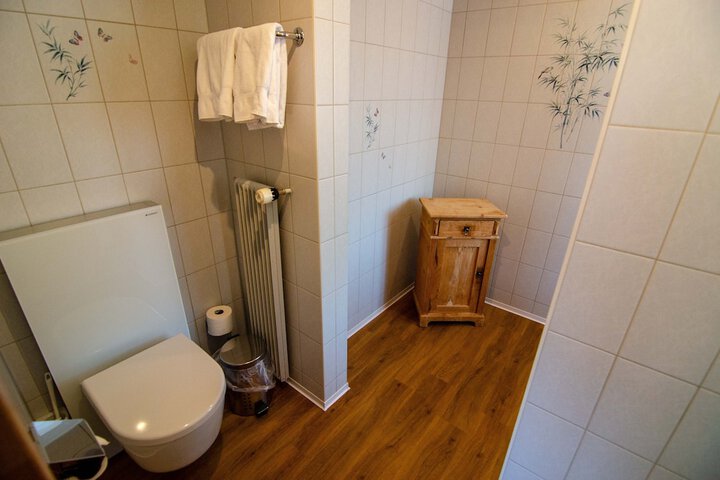 Room 34 of 52