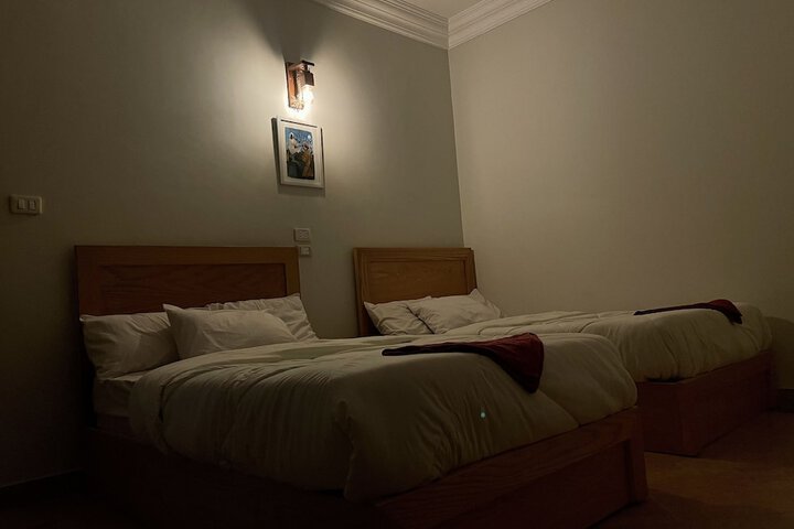 Room 18 of 37