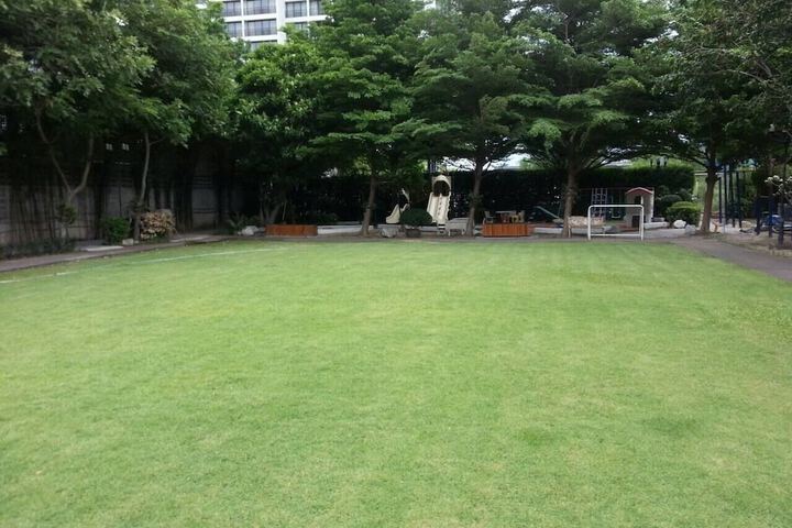 Children's play area - outdoor