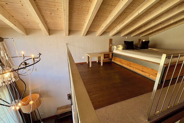 Room 20 of 86