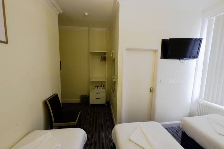 Room 75 of 113