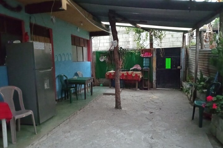 Room 5 of 13