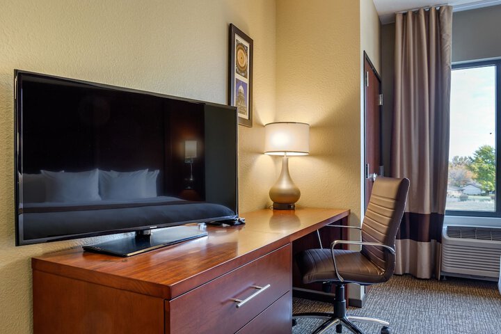 Room 20 of 61