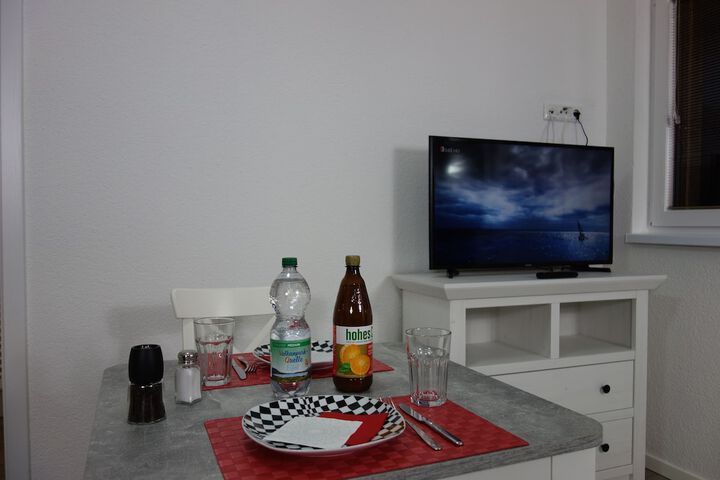 Room 9 of 44