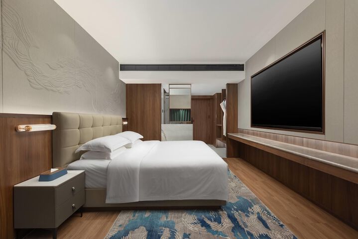 Room 7 of 20