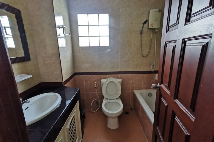 Room 58 of 108
