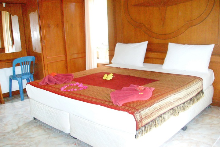 Room 16 of 56
