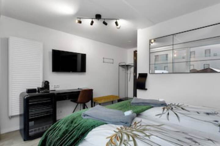 Room 16 of 219
