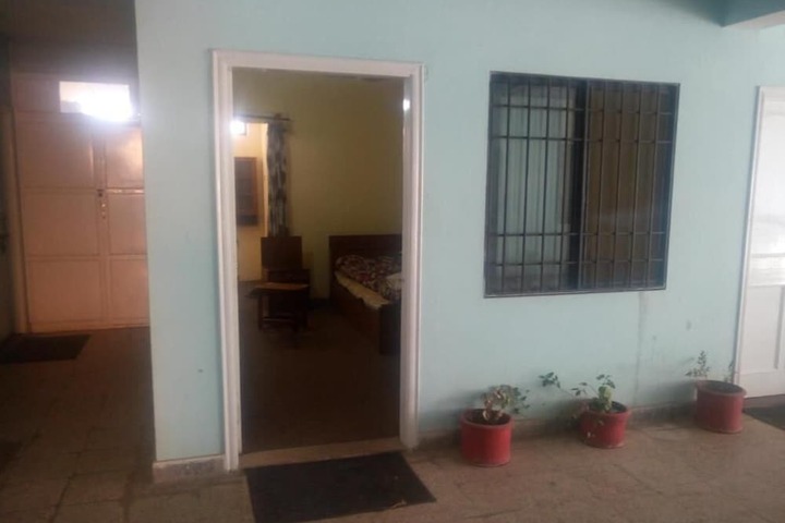 Room 6 of 23