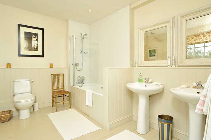 Bath Photo