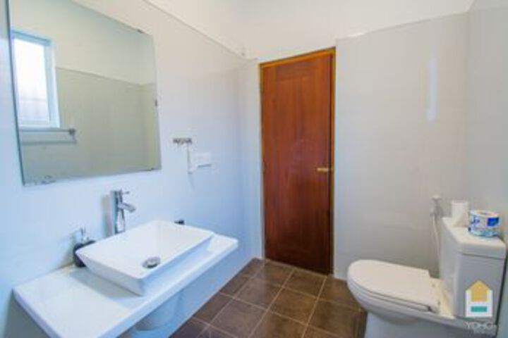 Room 7 of 25