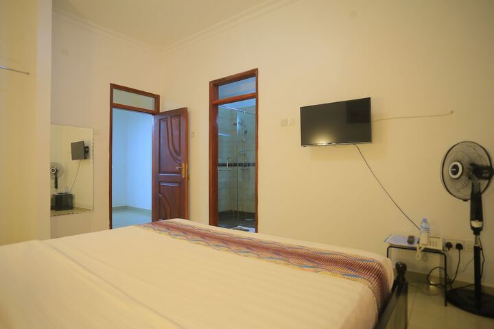 Room 20 of 182