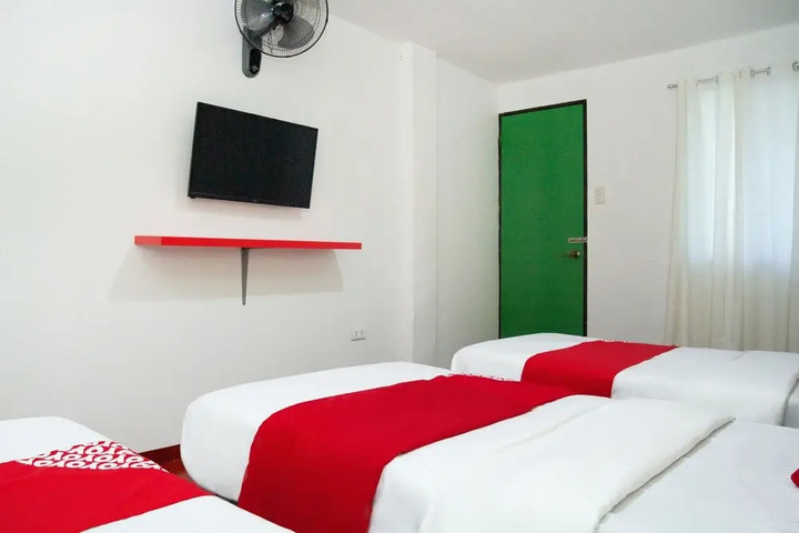 Room 2 of 11