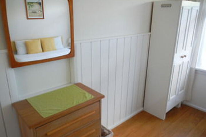 Room 5 of 44