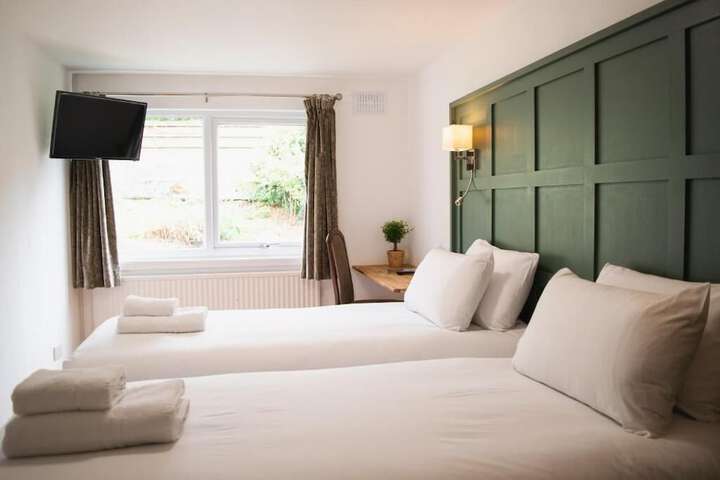 Room 15 of 26
