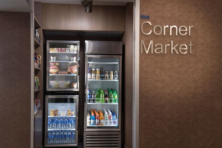 Snack bar