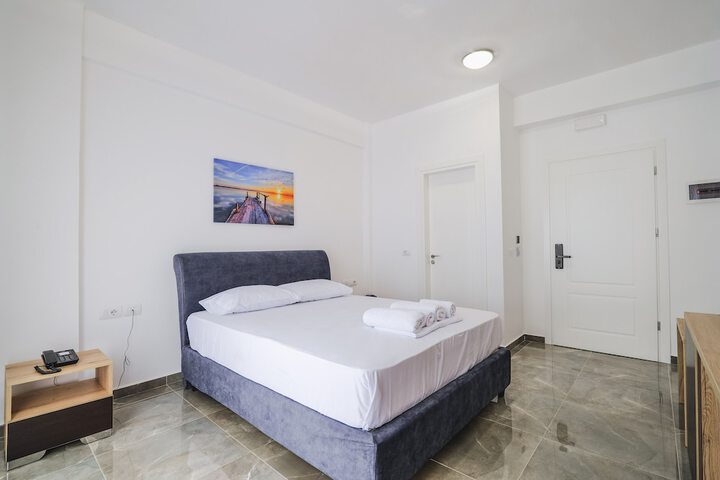 Room 41 of 62