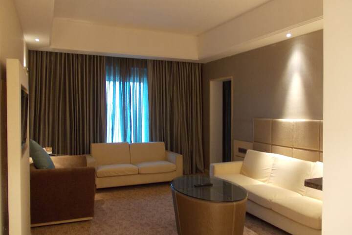 Room 7 of 59