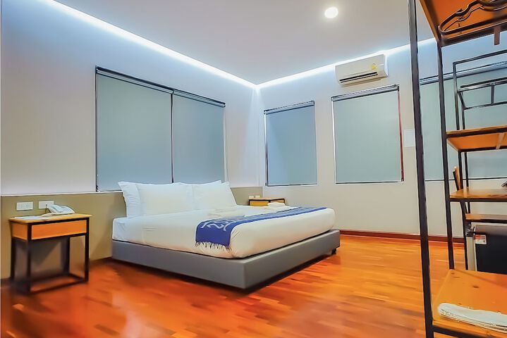 Room 36 of 112