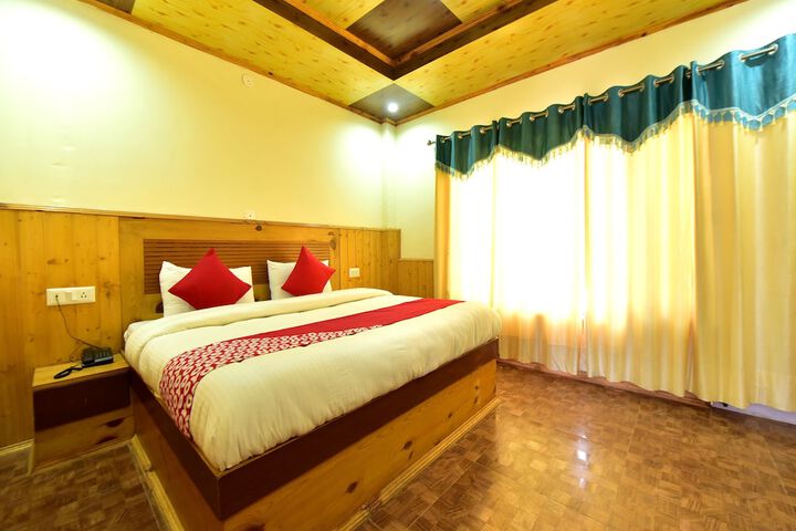Room 15 of 39