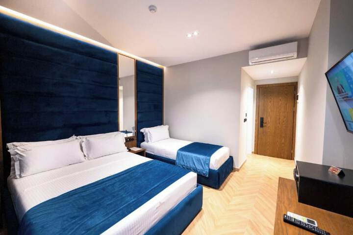 Room 63 of 265