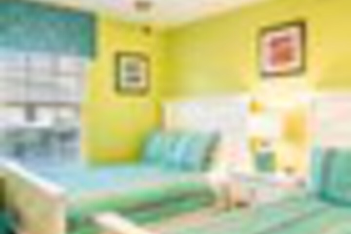 Room 14 of 63