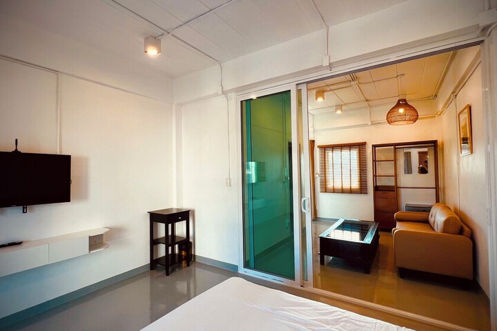 Room 20 of 66
