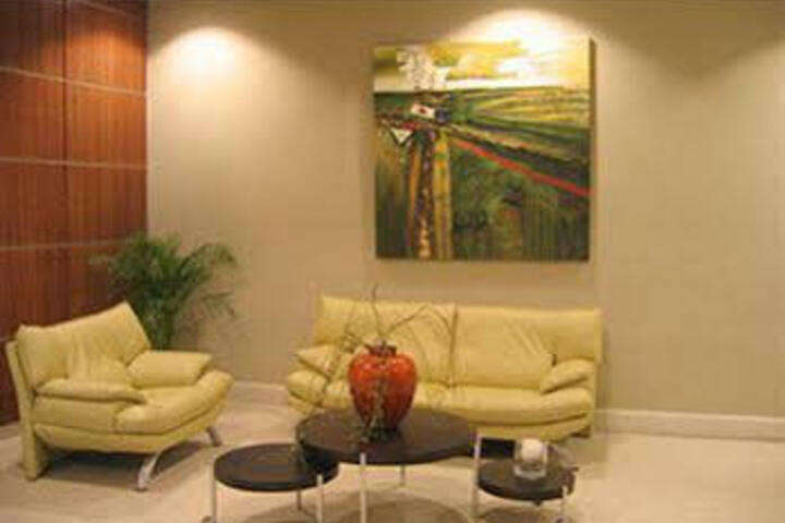 OPERA SUITES AND MARINA HOTEL