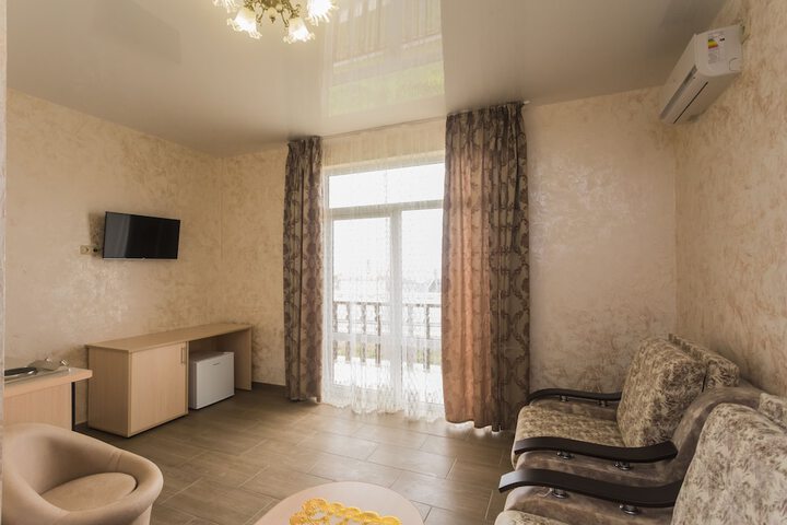 Room 28 of 60