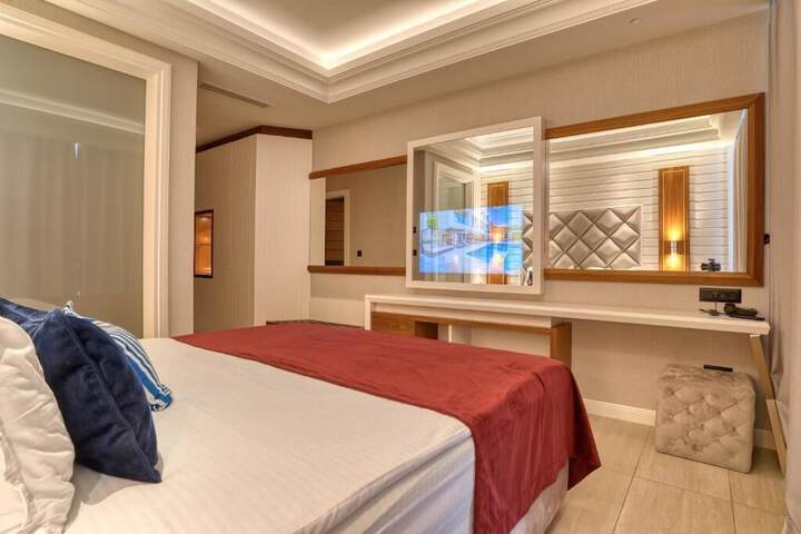 Room 19 of 44