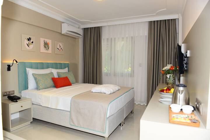 Room 16 of 60